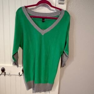 Fox Riders Co V Neck Green White Striped Size Medium